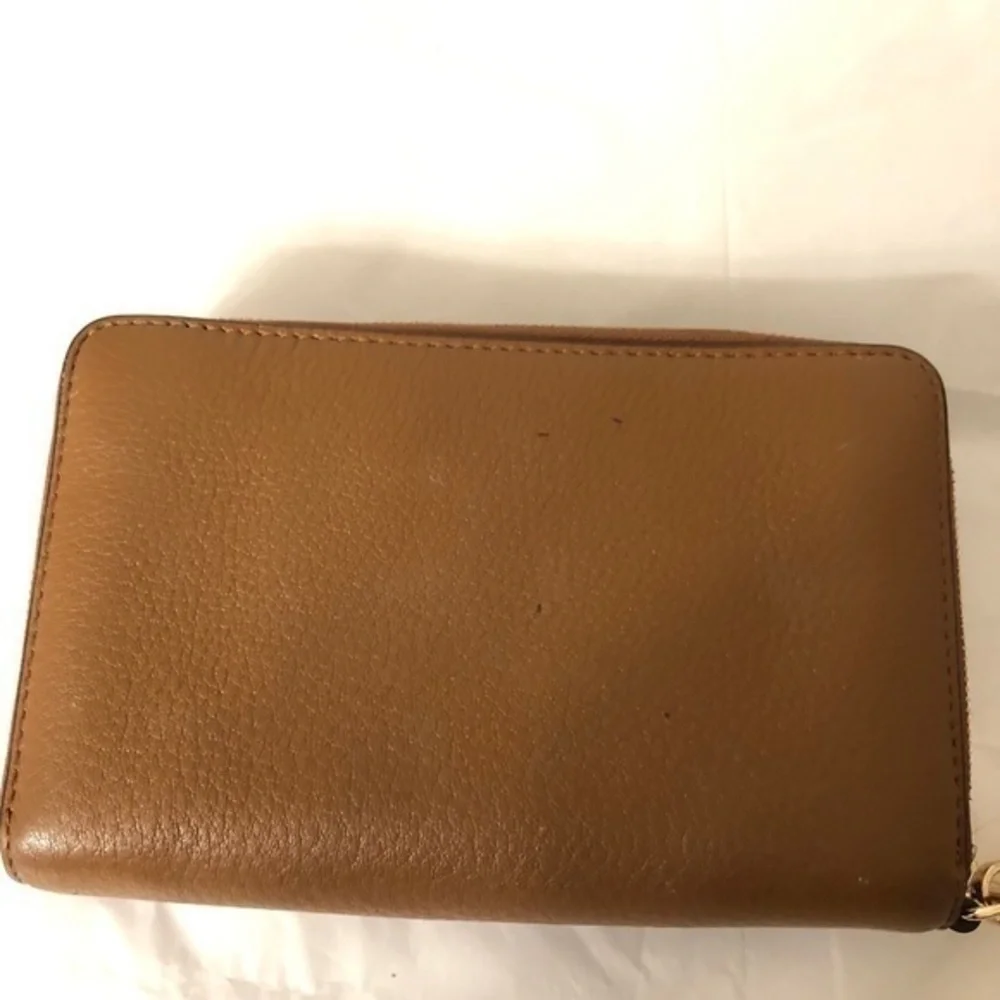 Michael kors brown leather wristlet wallet